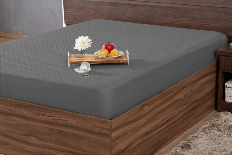 Protetor de Colchão Impermeável com elástico + Fronhas mateladas - Casa e Cor